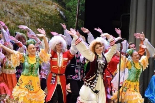12 ноября 2021 года в Концертном зале им. С.С.Прокофьева состоится Гала-концерт лауреатов областного фестиваля национальных культур «Соцветие дружное Урала».