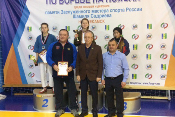 В декабре 2017 года Челябинская областная федерация борьбы на поясах «Курэш» участвовала в двух соревнованиях всероссийского уровня