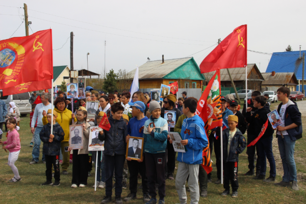 9 мая состоялась Всероссийская акция «Бессмертный полк» в деревне Ялтырова Аргаяшского района Челябинской области.
